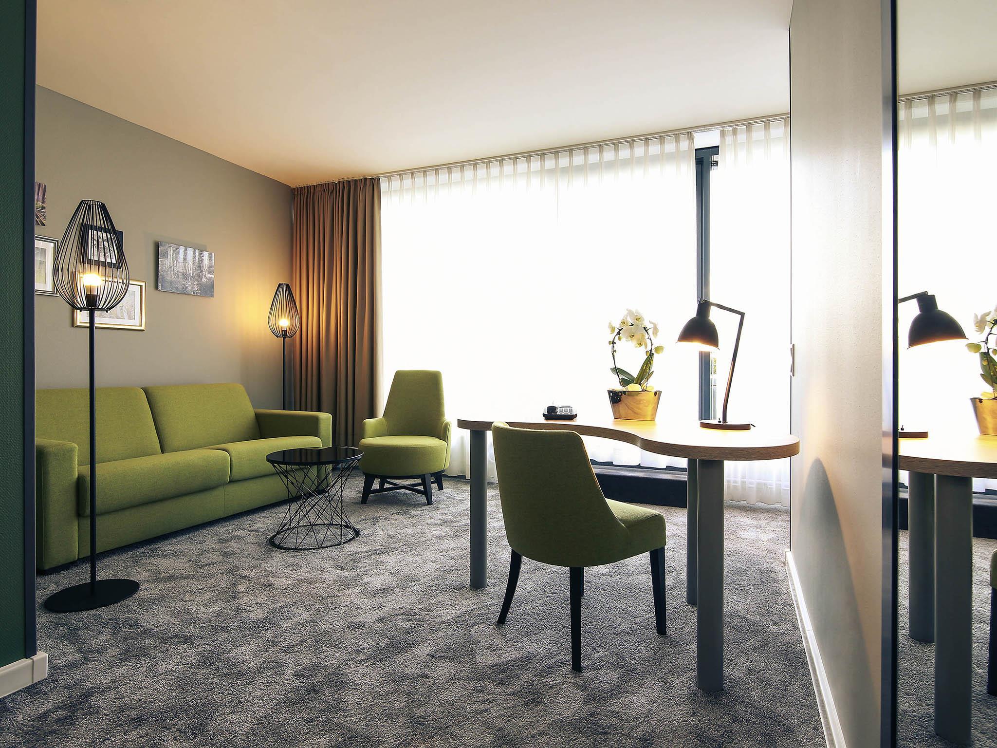Mercure Hotel Plaza Essen Room Type - Junior Suite with King Size bed