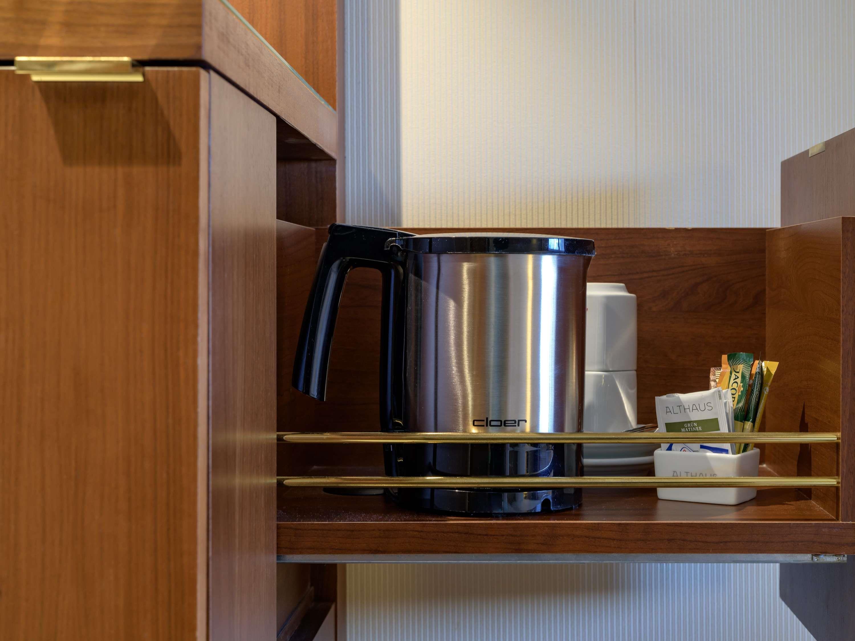 PULLMAN COLOGNE Room Type - Superior Room with 2 single beds