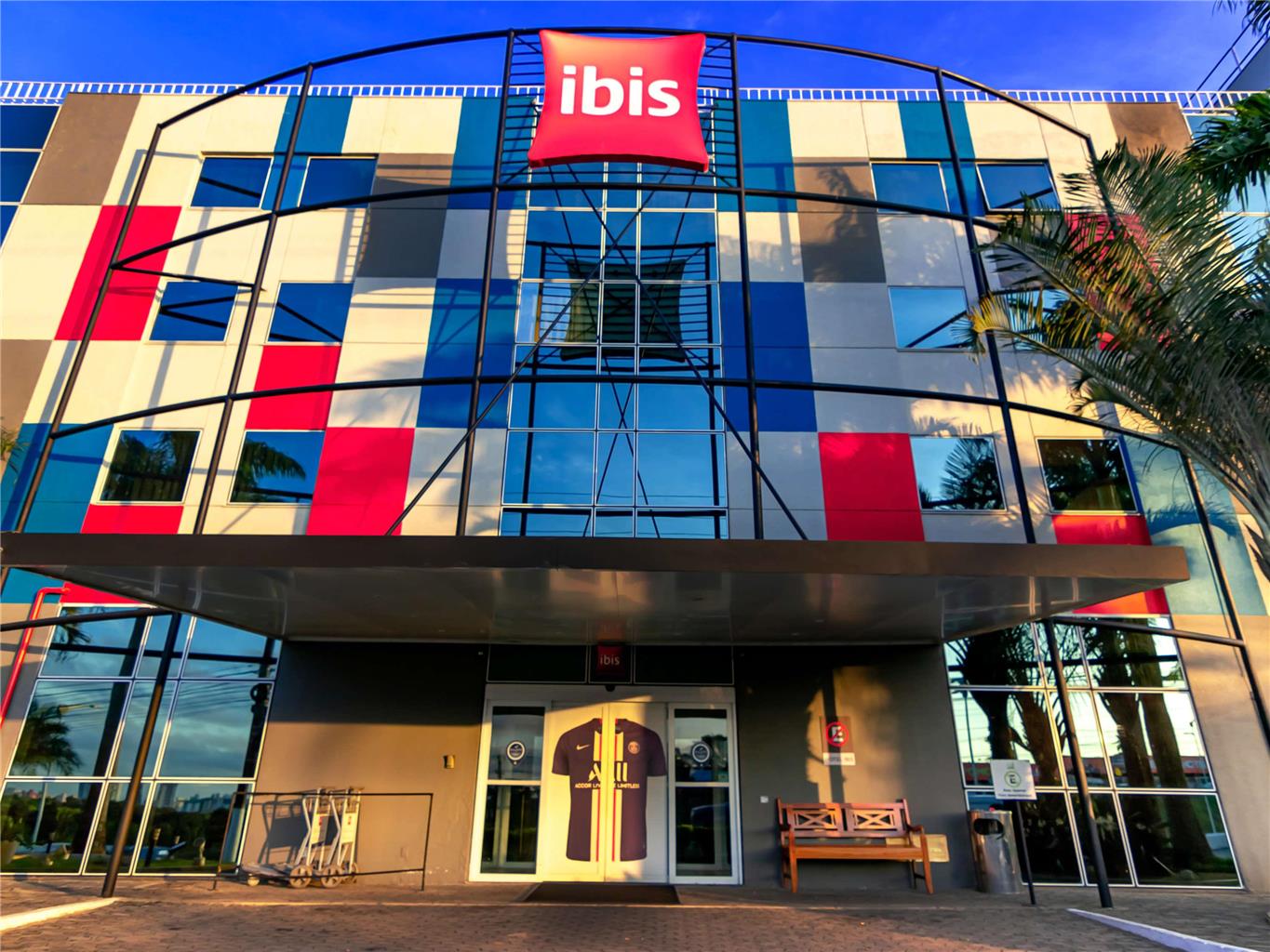 Hotel Ibis Vitoria Serra