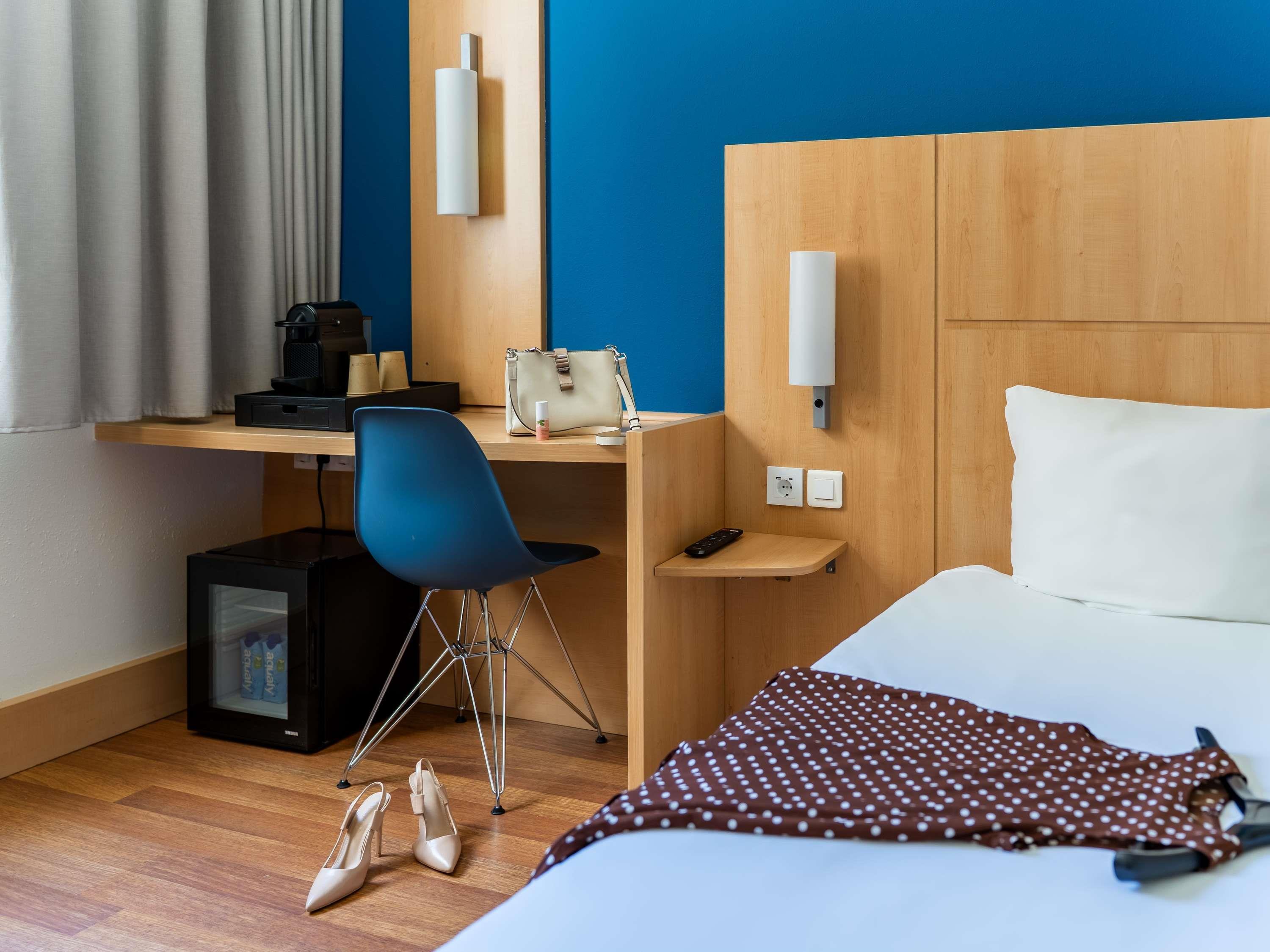 ibis Barcelona Pza Glories 22 Room Type - 1 Db bed Std H