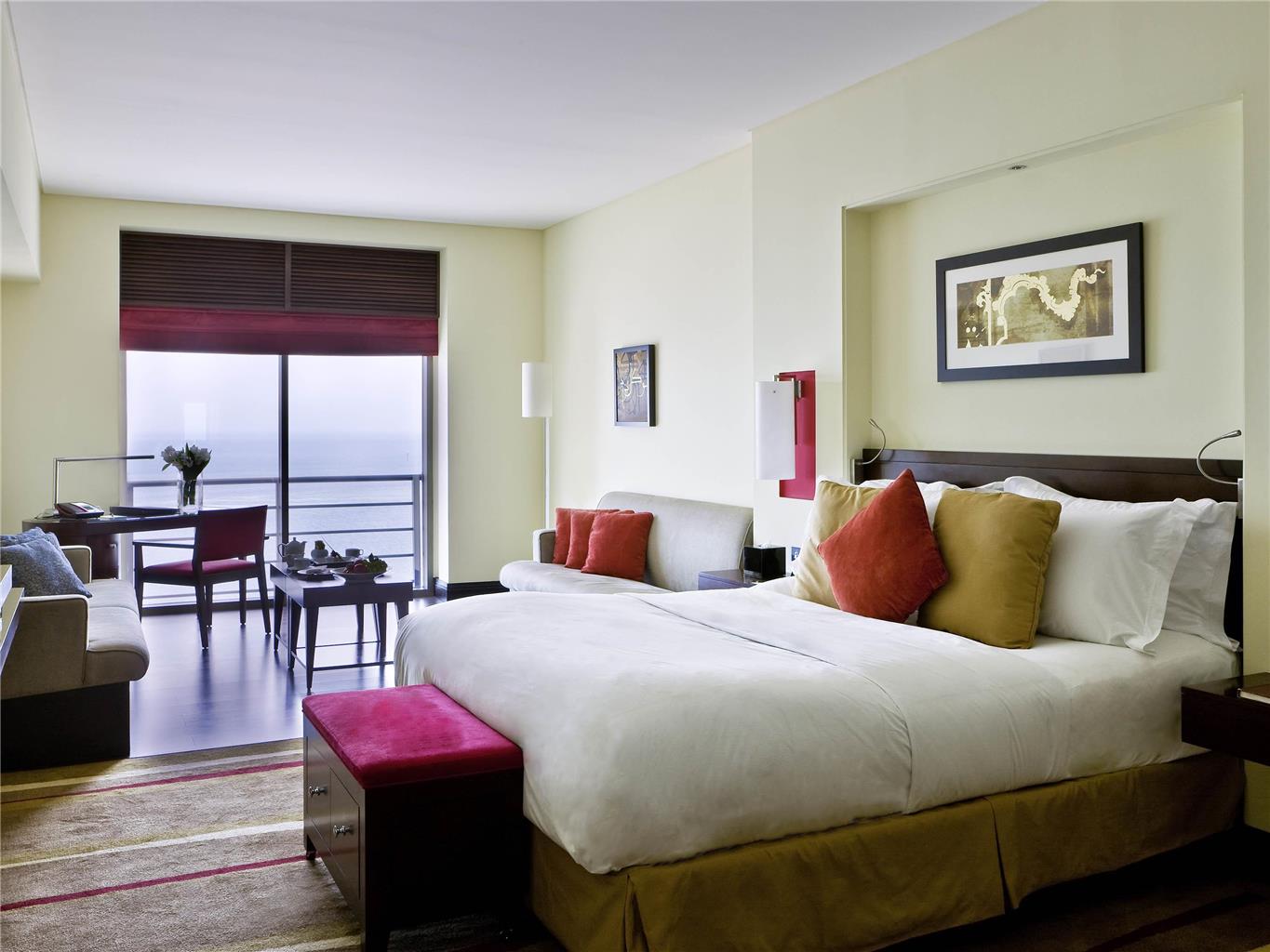 Sofitel Al Khobar The Corniche-guestroom-Guest Room,On-Site.jpg