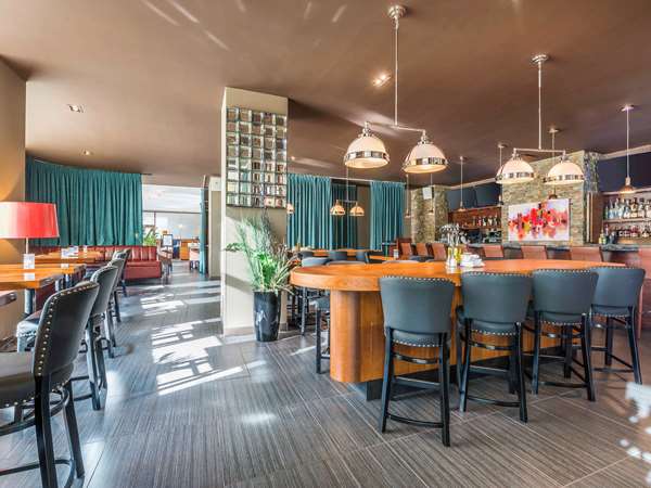 Restaurant - Novotel Ouest Hotel St Laurent