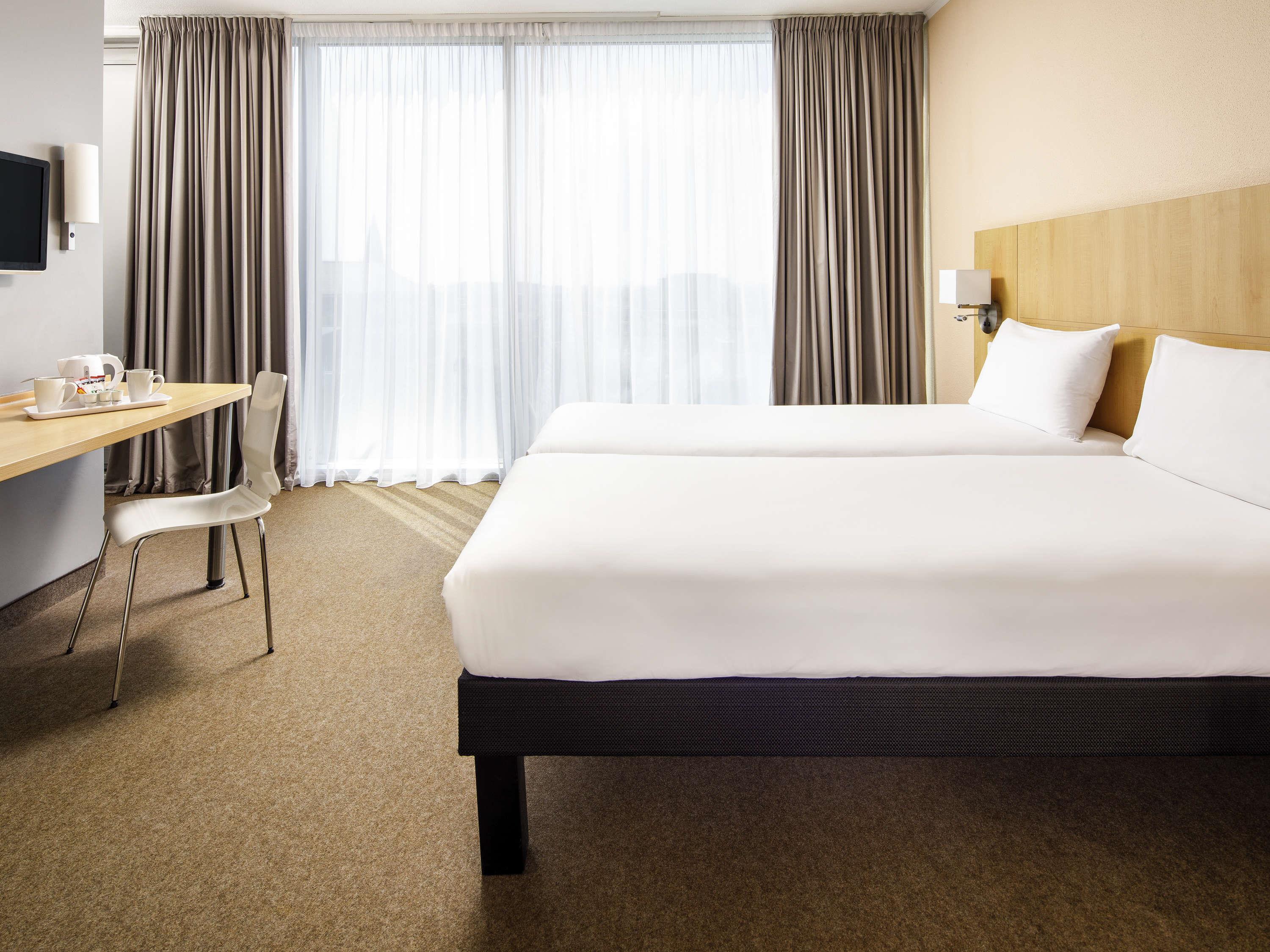 ibis Nottingham Centre Room Type - Accessible Double Room with 1 double bed