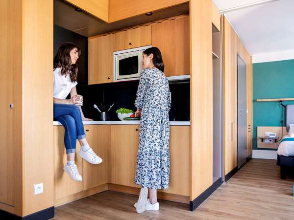 Studio for 3 people