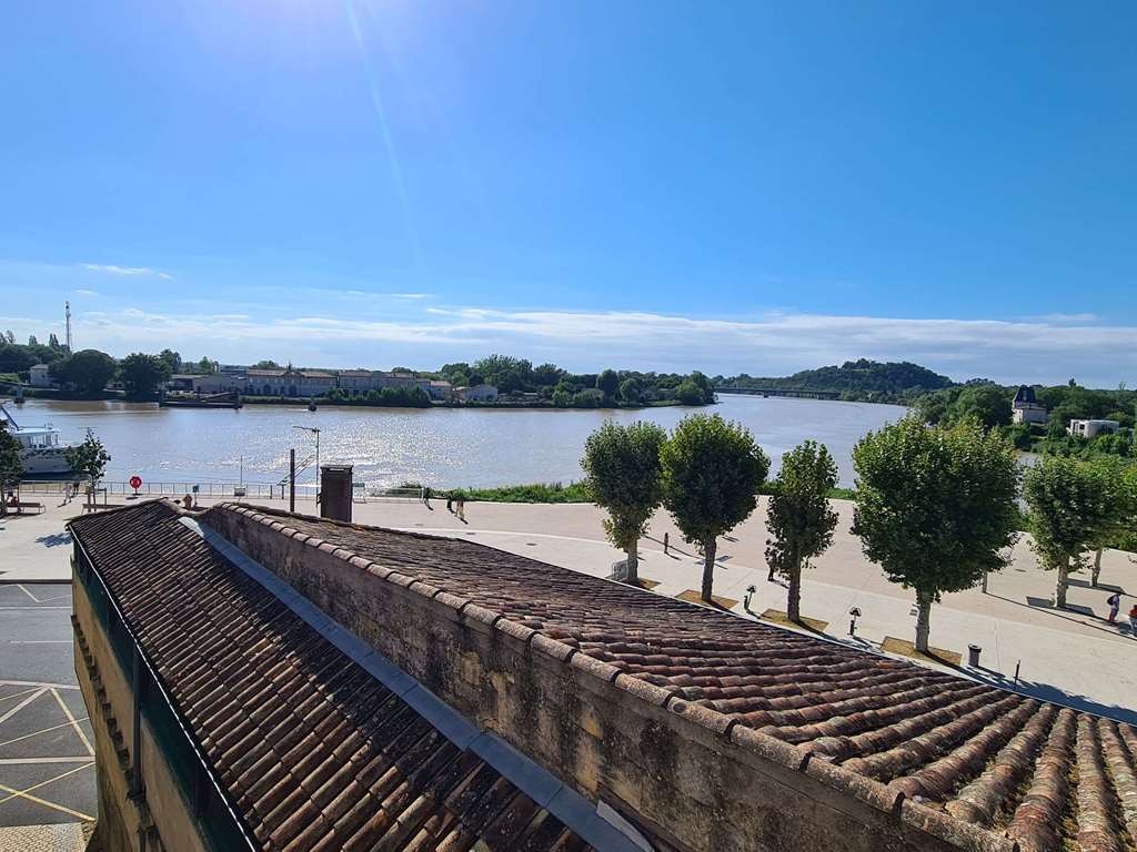 Hotel Mercure Libourne Saint-Emilion - Tap to explore photos