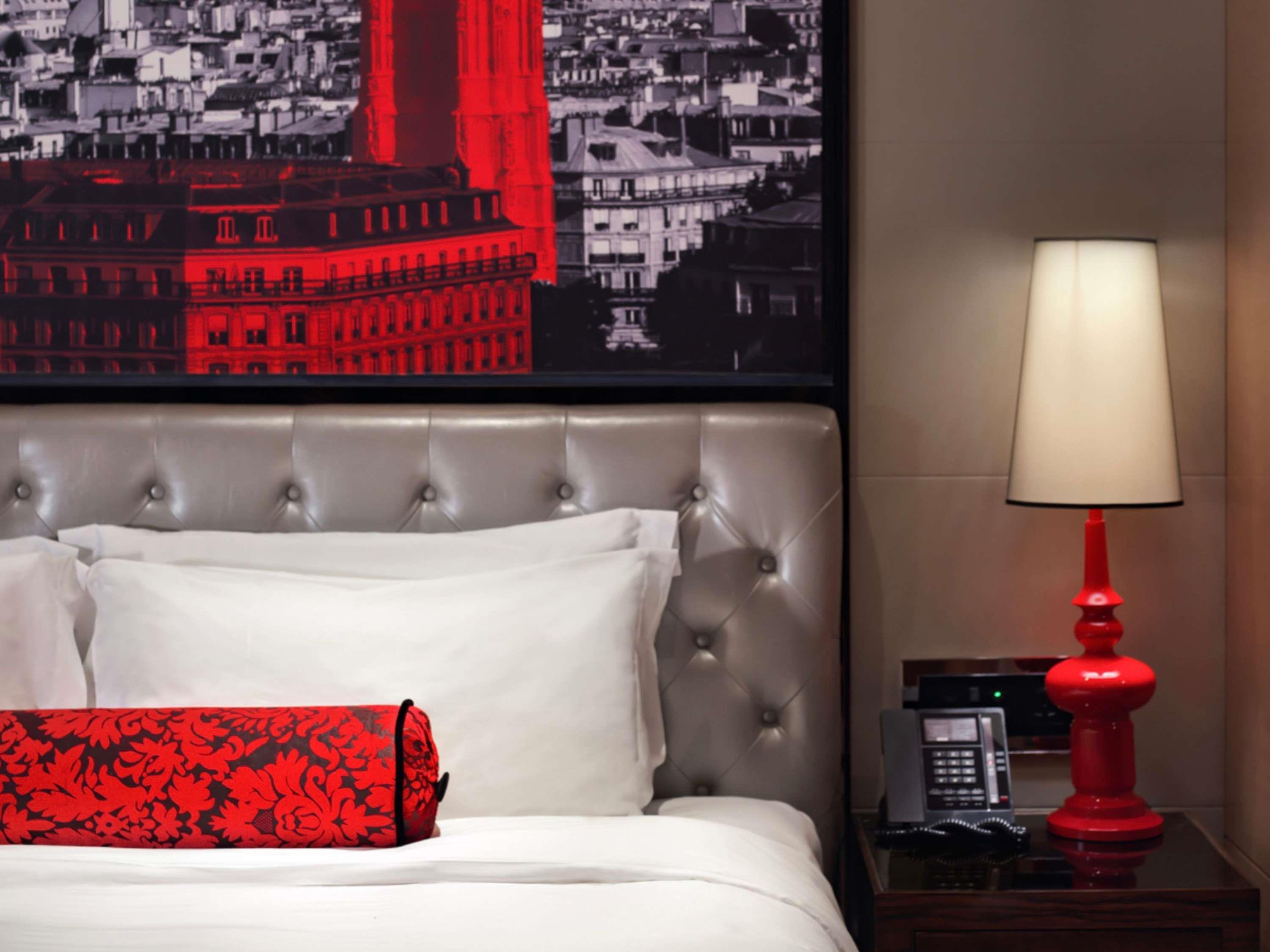 Sofitel Guangzhou Sunrich Room Type - LUXURY ROOM CLUB MILLESIME, 1 King Size Bed