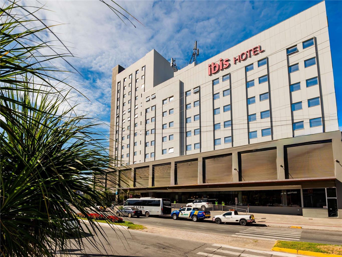 Ibis Navegantes Itajai