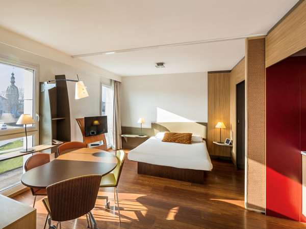 Guest Room,On-Site