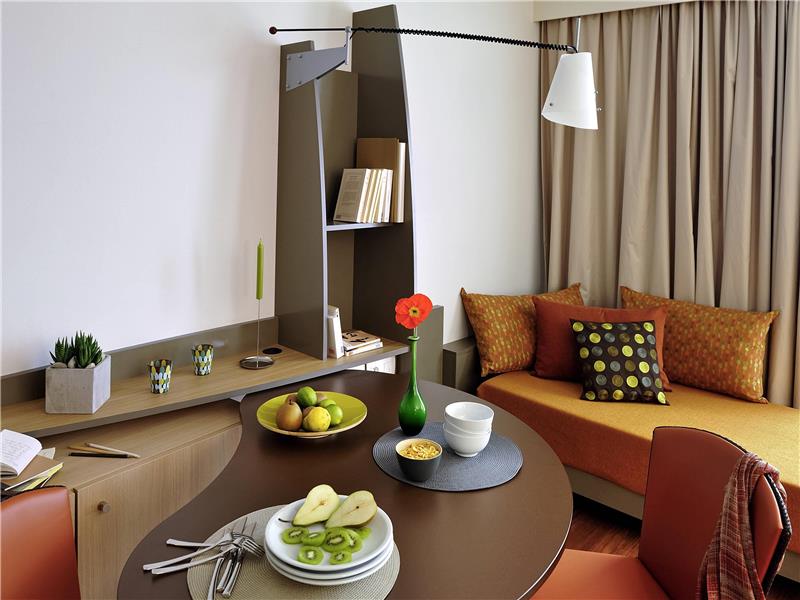 Studio for 3 people