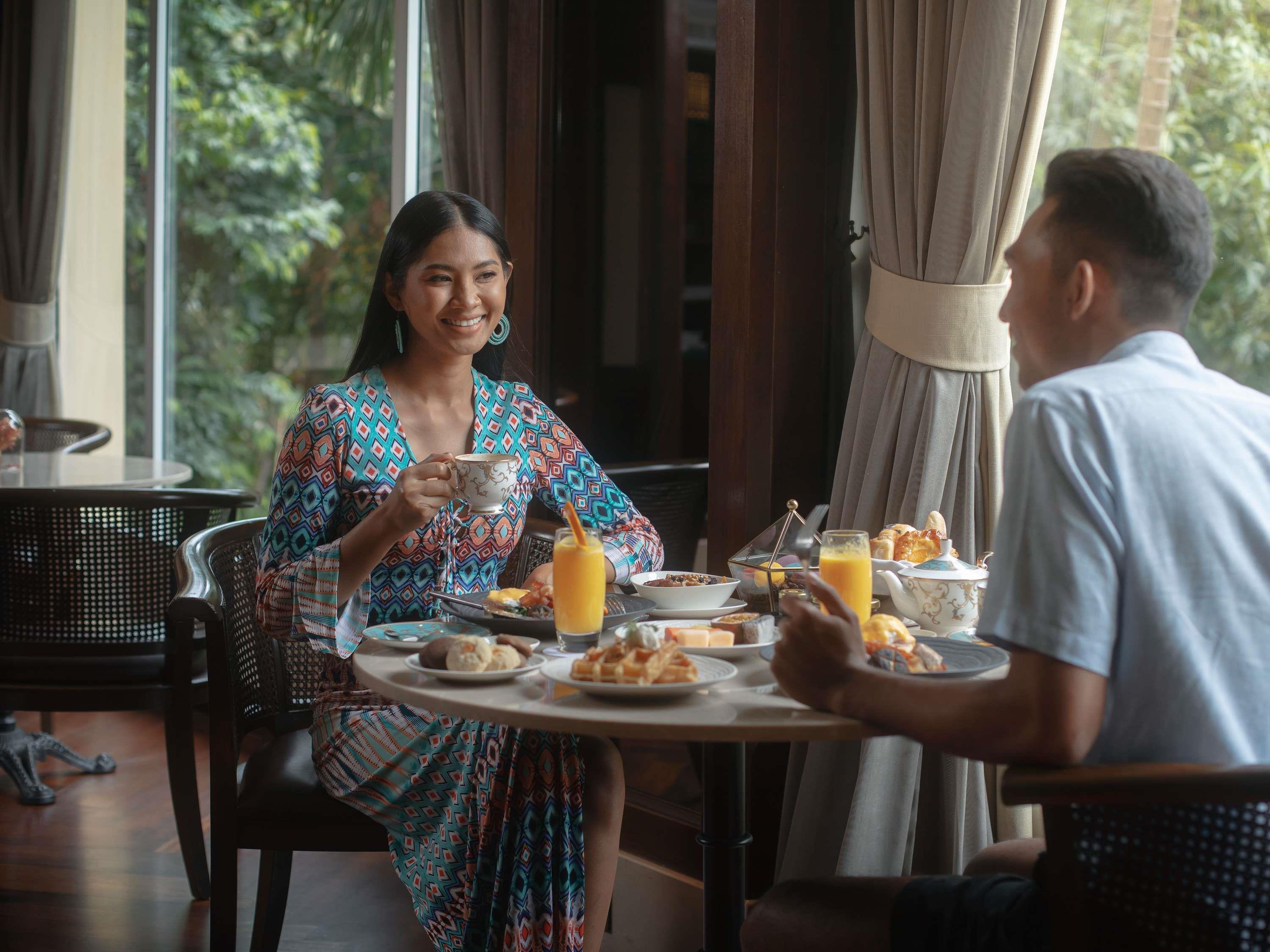Sofitel Phnom Penh Phokeethra Room Type - Junior Suite, 1 King Bed (Club Millésime Access)