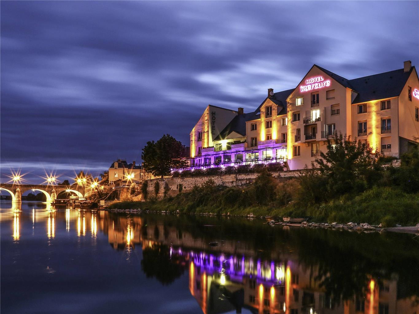 Mercure Bords De Loire Saumur