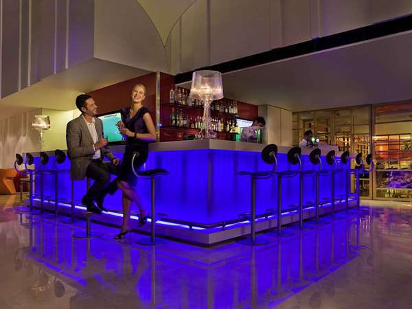 On-Site,Bar/Lounge