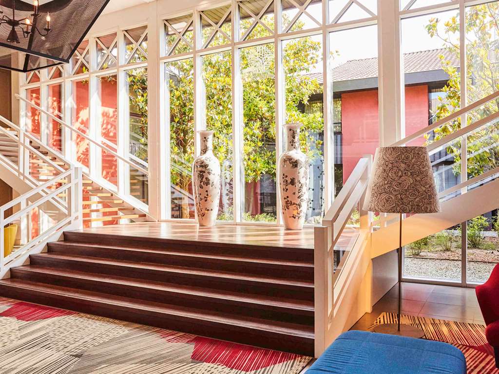 Cabot Bordeaux MGallery Collection Room Type - SUPERIOR ROOM, 1 king-sized bed, ground floor, terrace patio view