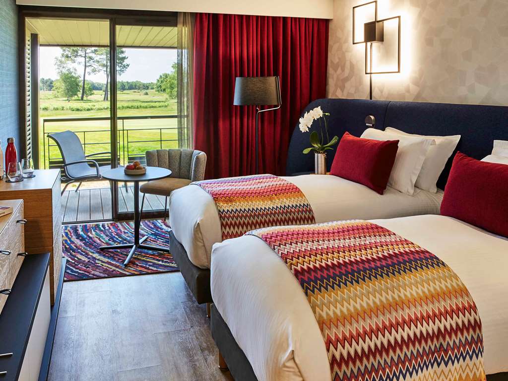 Cabot Bordeaux MGallery Collection Room Type - DELUXE room, 2 single beds, ground floor, Golf Terrace view