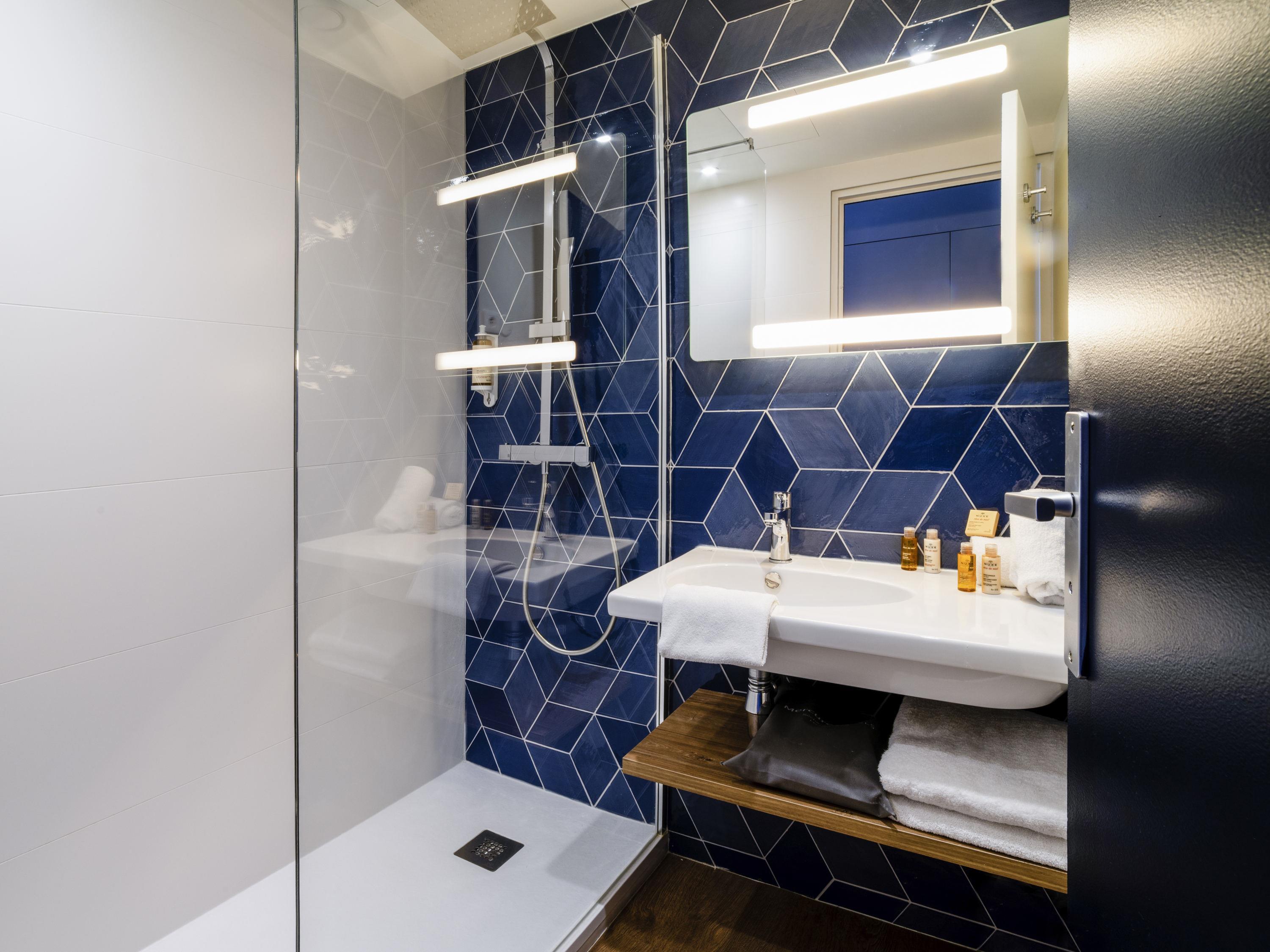 Mercury Thalasso and Spa Port Frejus Room Type - Classic Room with port view and 1 double bed