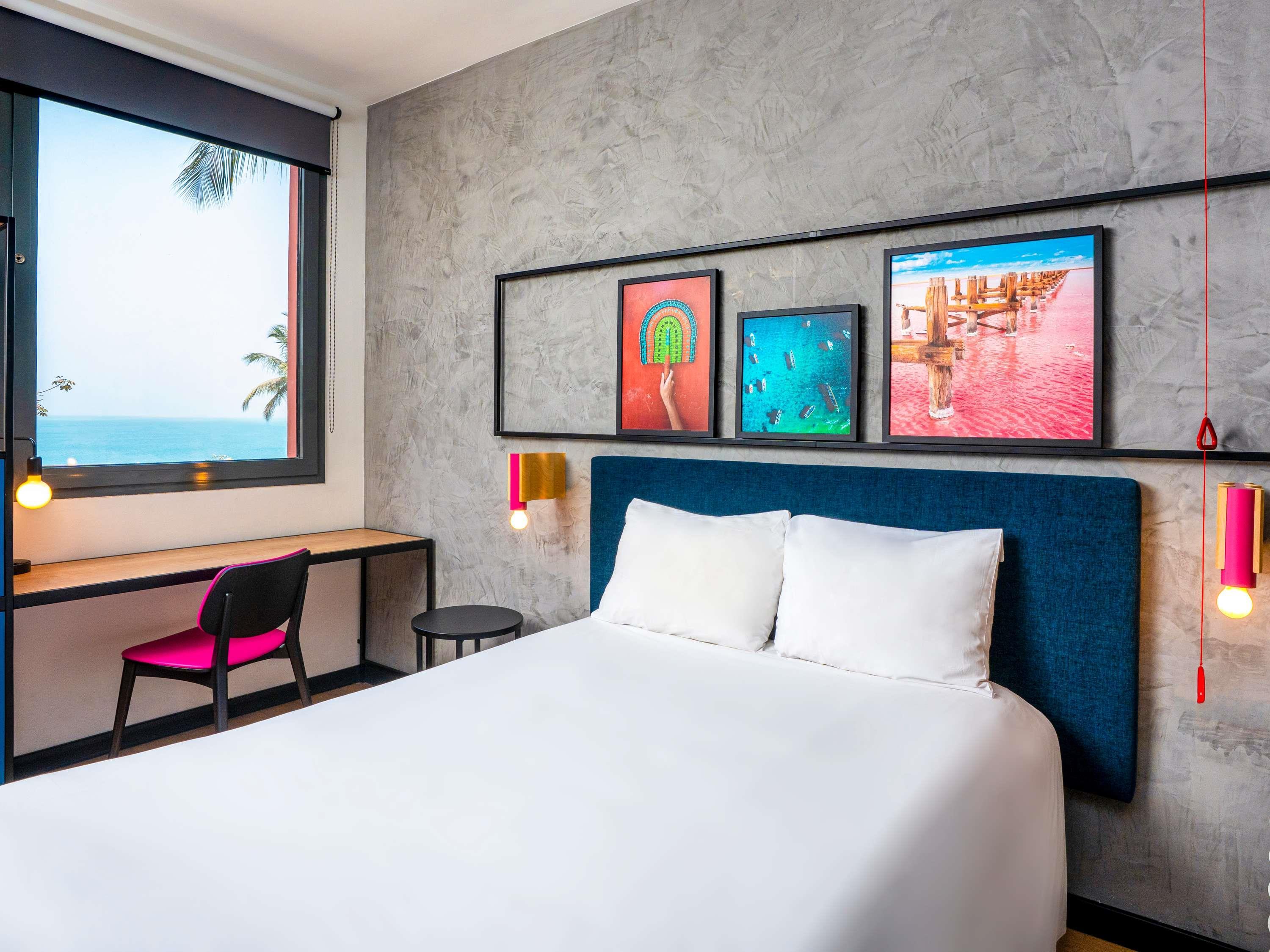 ibis Dakar Room Type - Superior Room for people with reduced mobility, with one double bed