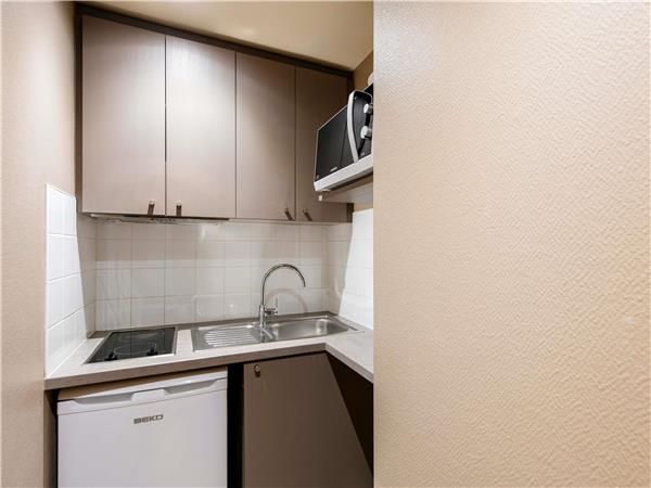 Studio for 2 people