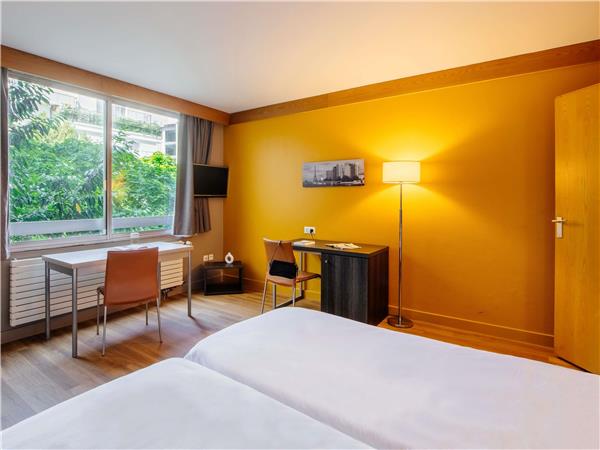 Studio for 2 people