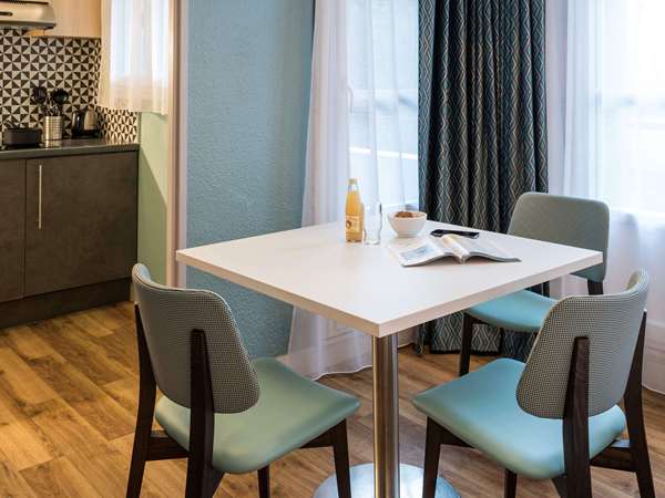 Studio for 3 people