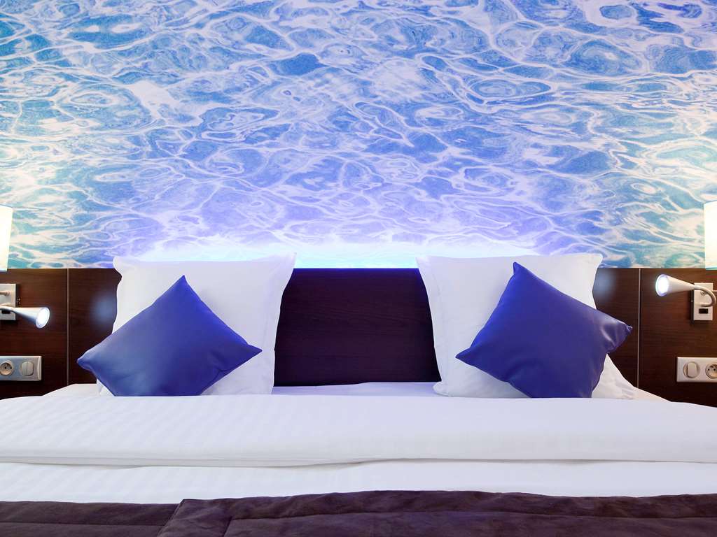 ibis Styles Paris Val de Fontenay - Tap to explore photos