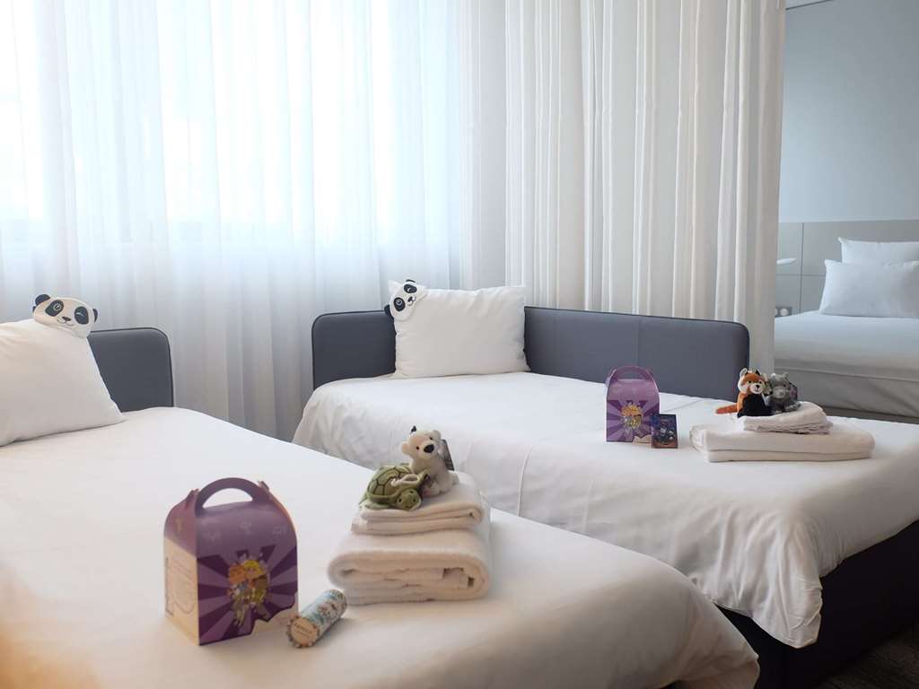Novotel Suites Luxembourg - Tap to explore photos