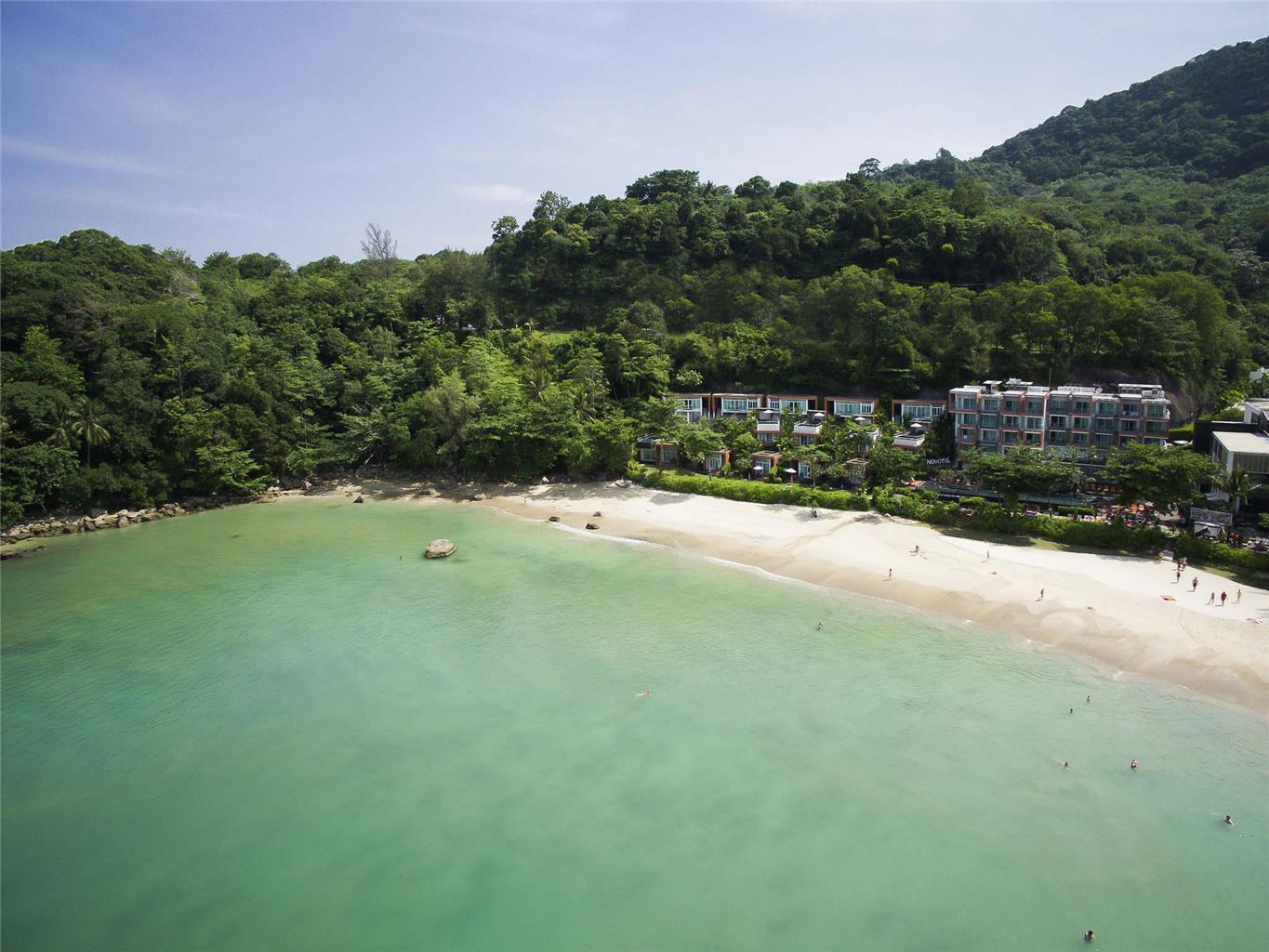 Novotel Phuket Kamala Beach Hotel