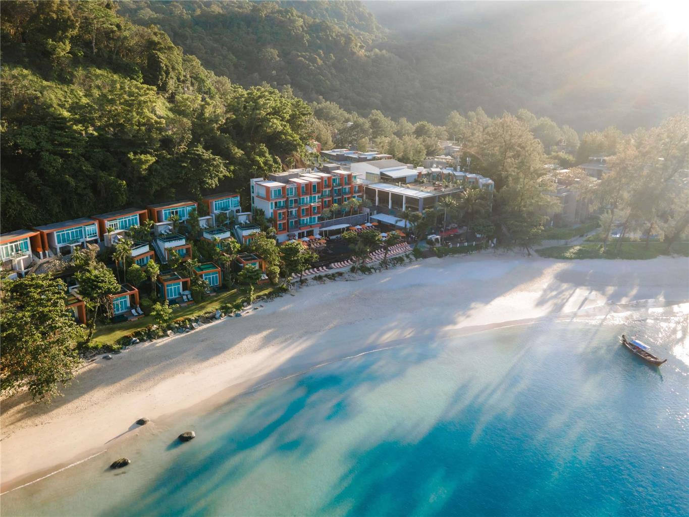 Novotel Phuket Kamala Beach Hotel