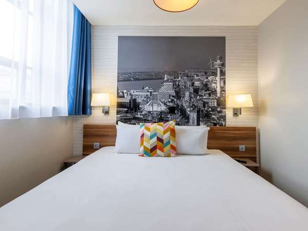 Large apartment with 1 bedroom for 4 people