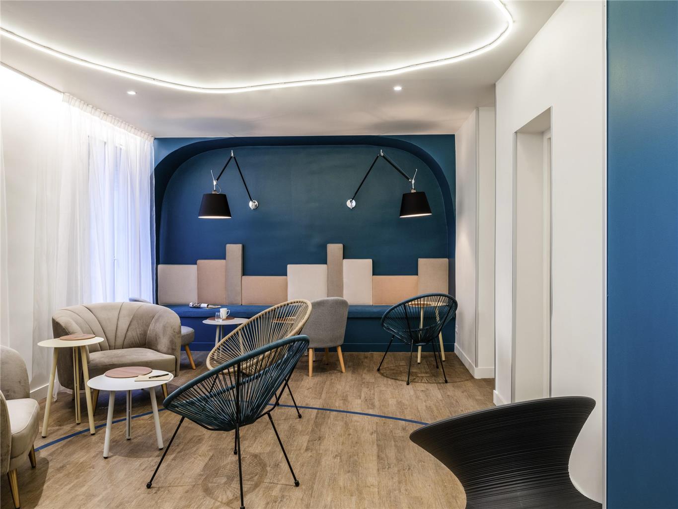 Ibis Styles Asnieres Centre