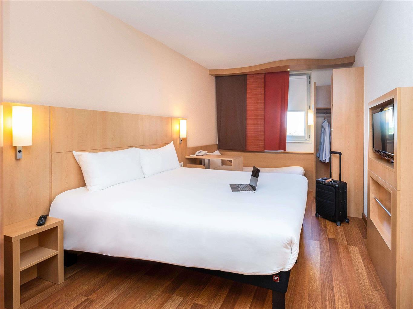 Ibis Lyon Est Chaponnay