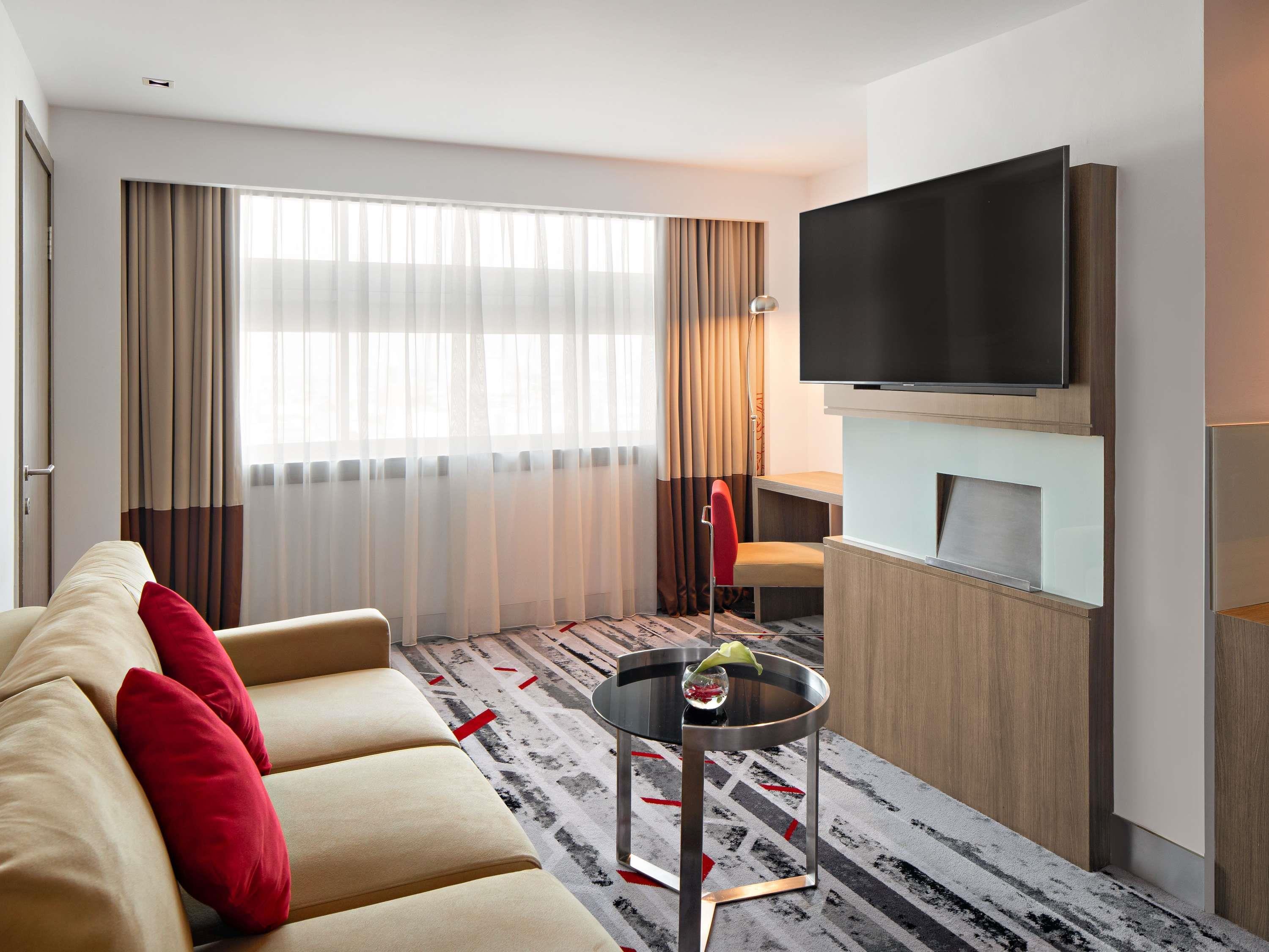 Novotel Jakarta Gajah Mada Room Type - Superior Suite with 1 King Size Bed