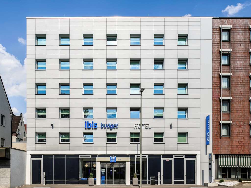 ibis budget Ulm City - Tap to explore photos