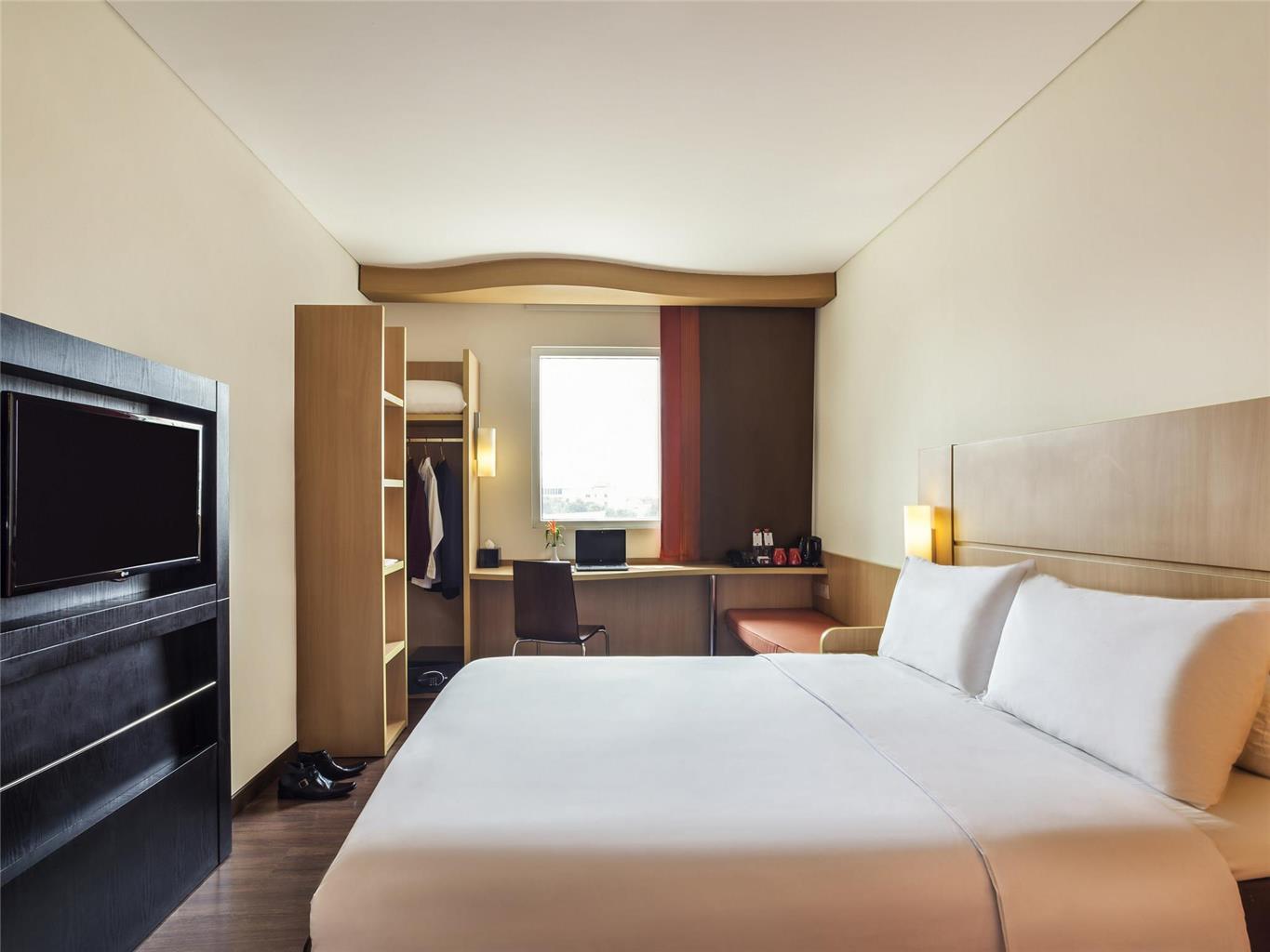 Ibis Surabaya City Center