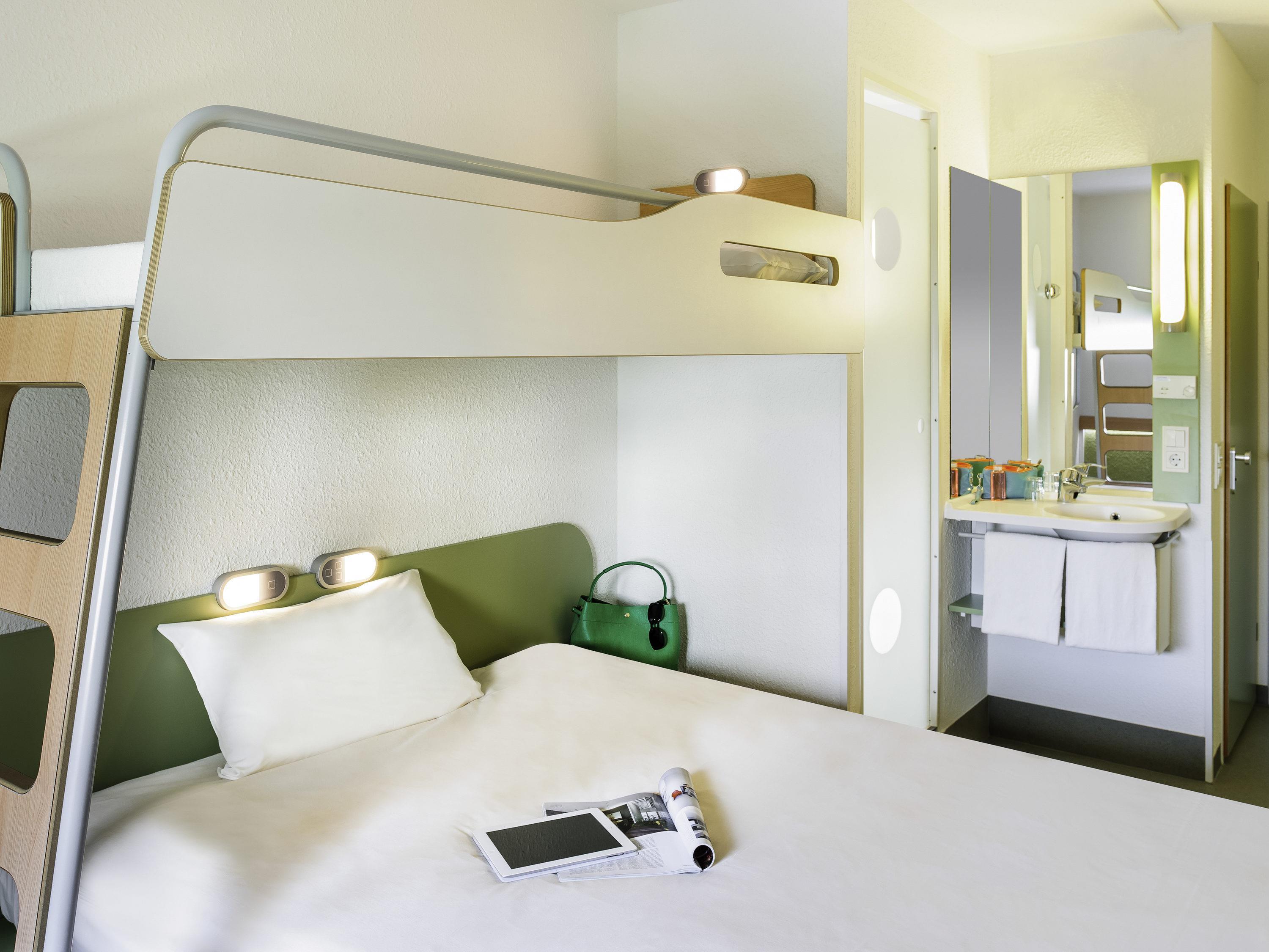 ibis budget Antwerpen Port - Tap to explore photos