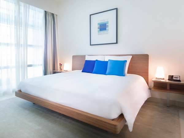 EXECUTIVE ONE BEDROOM APARTMENT
