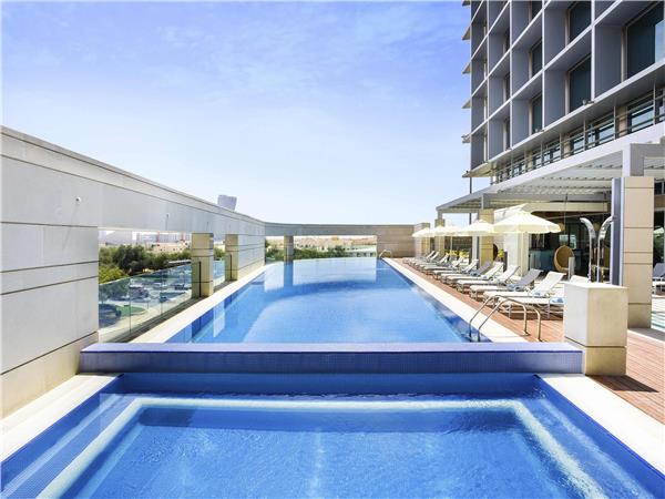 Aparthotel Adagio Abu Dhabi Al Bustan