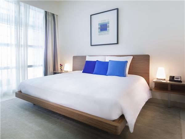 EXECUTIVE ONE BEDROOM APARTMENT