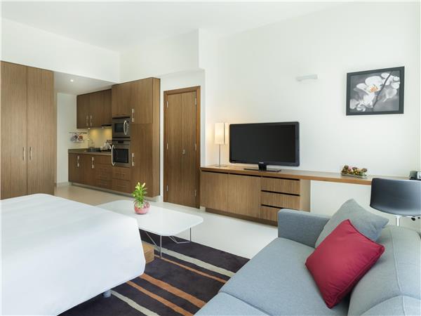 STUDIO APARTMENT