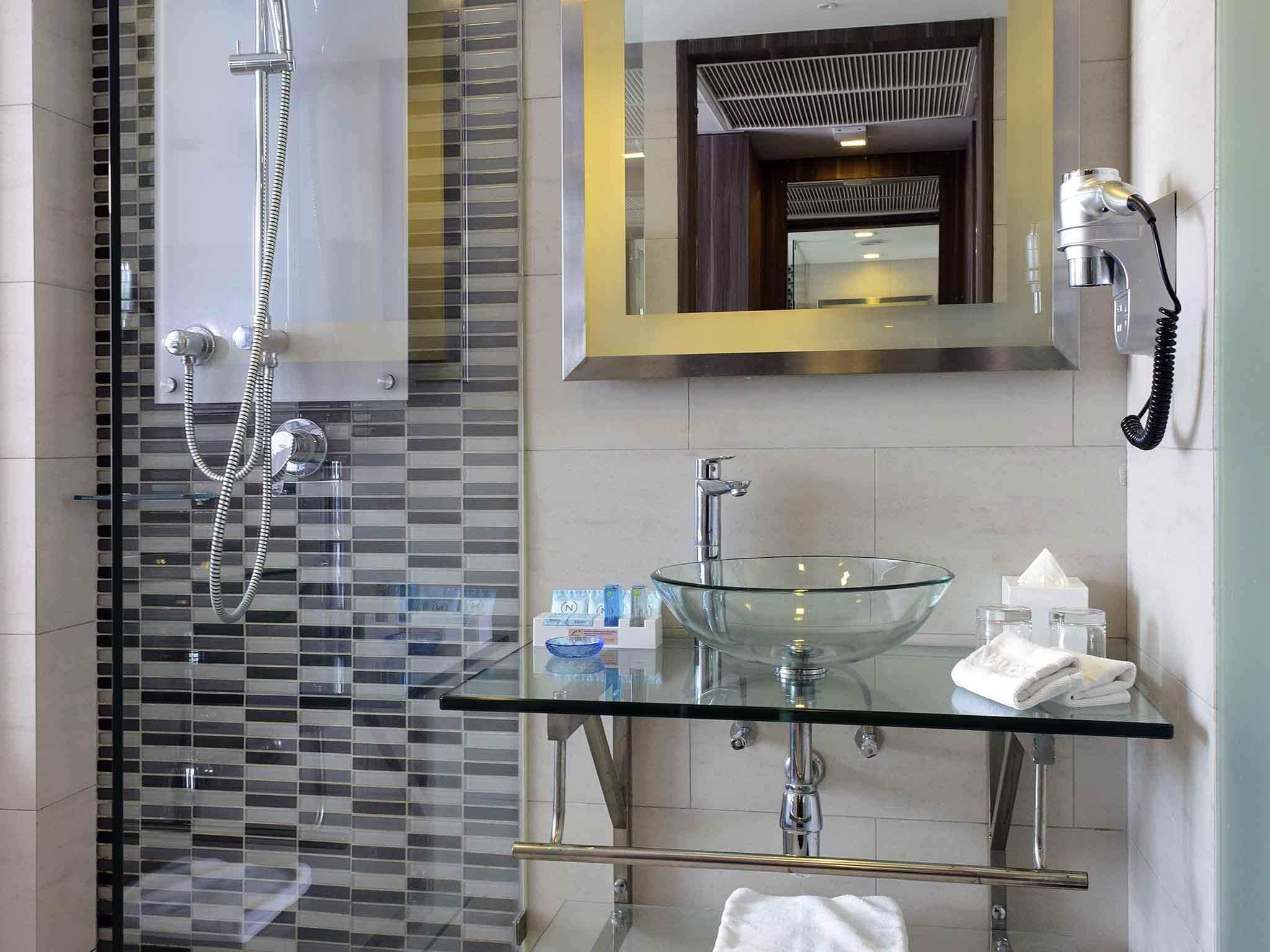 Novotel Bangkok Impact Hotel Room Type - Executive Room Twin Beds