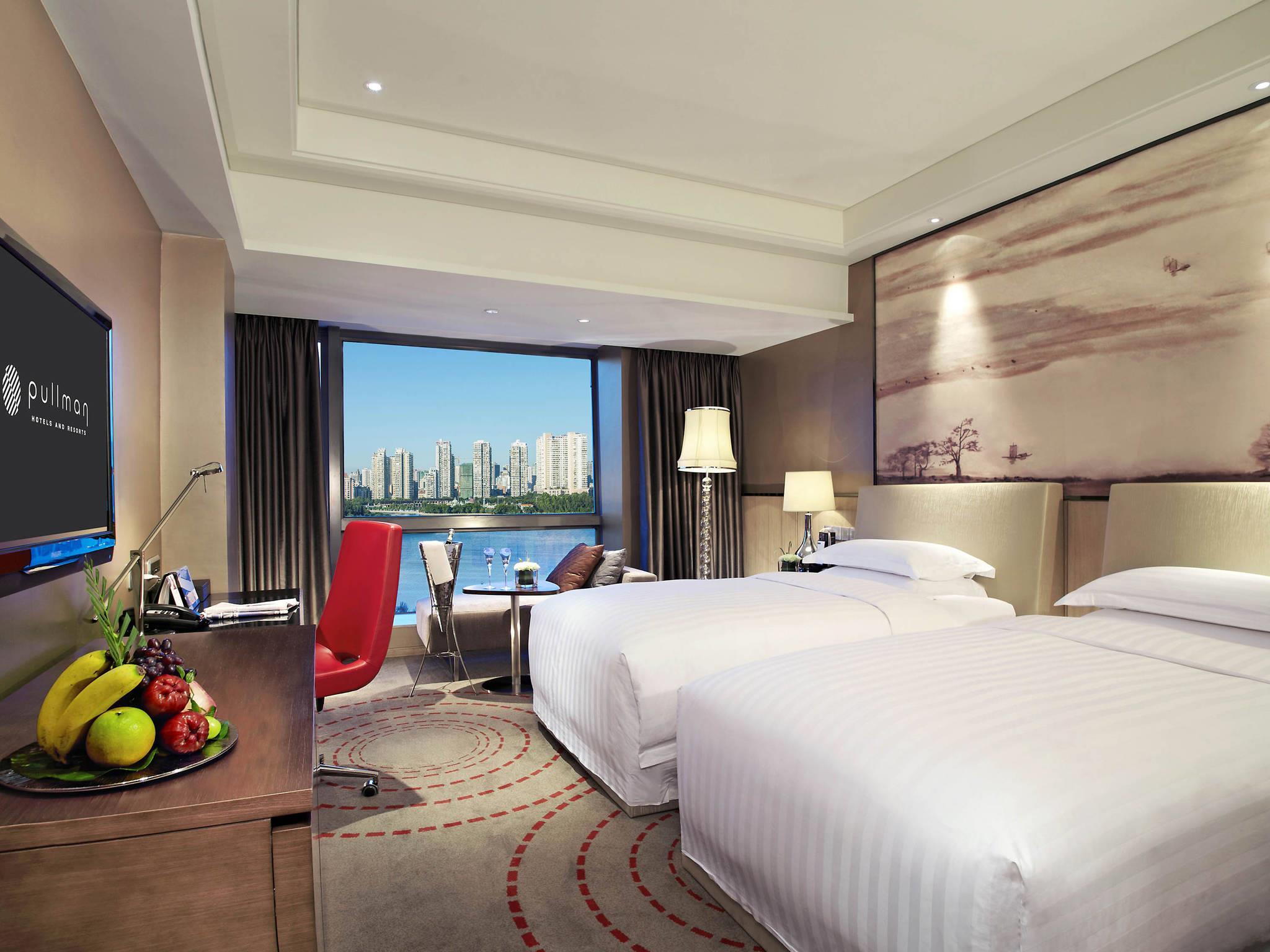Pullman Xiamen Powerlong Room Type - Superior Room with Twin Beds, Lake View