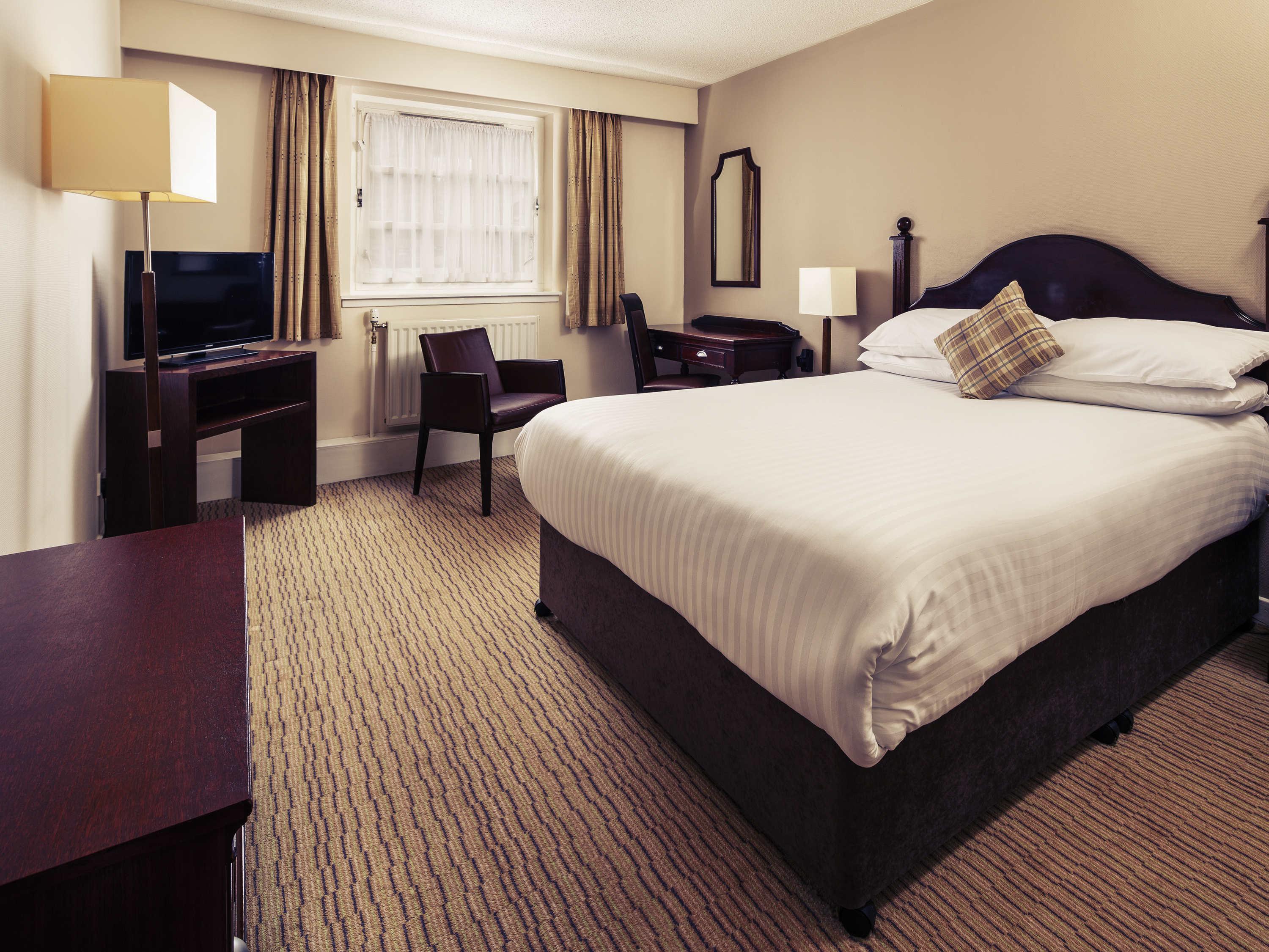 Mercure Perth Hotel Room Type - Standard Room with 1 kingsize bed