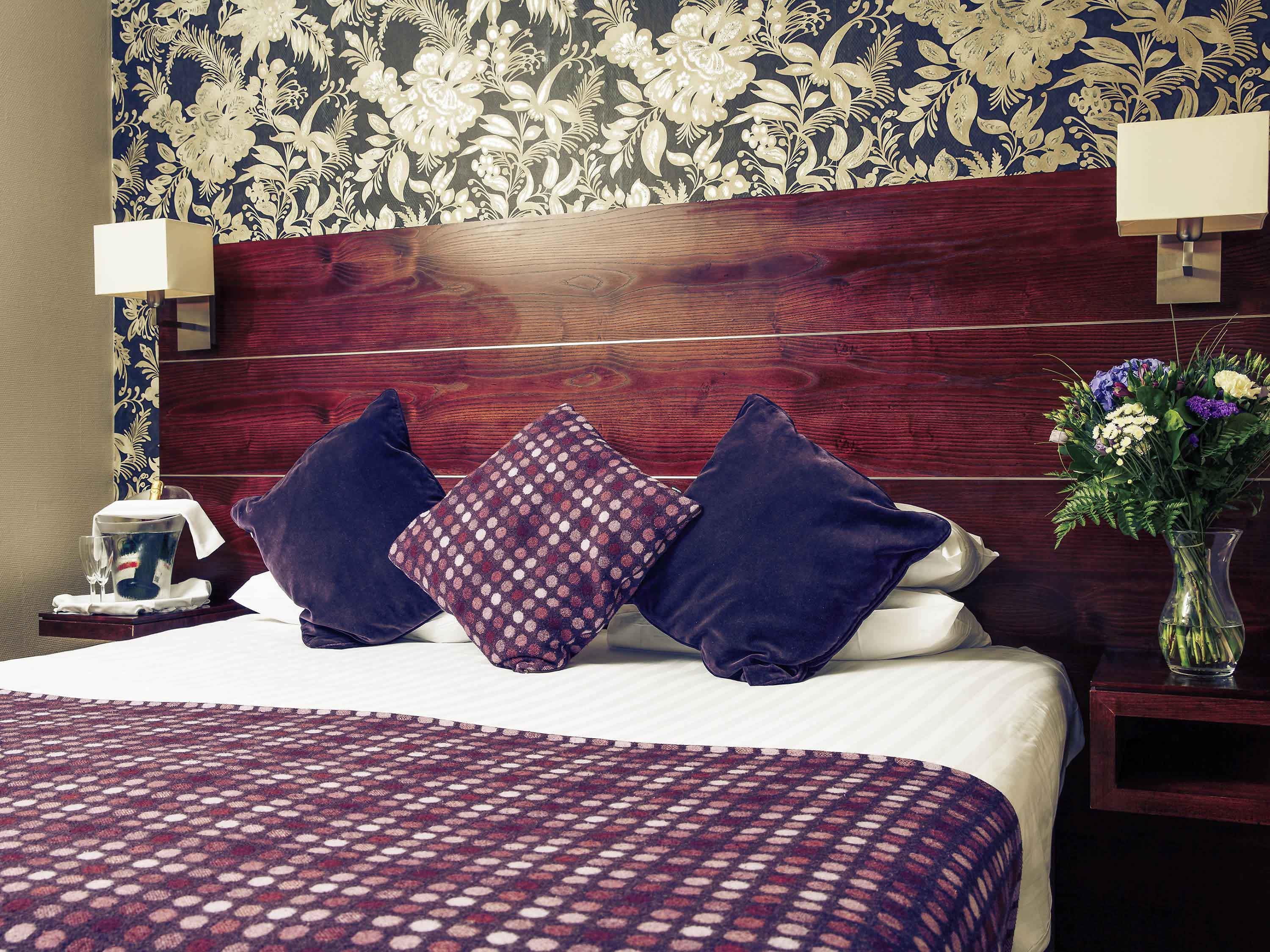 Mercure Perth Hotel Room Type - Superior suite with 1 double bed