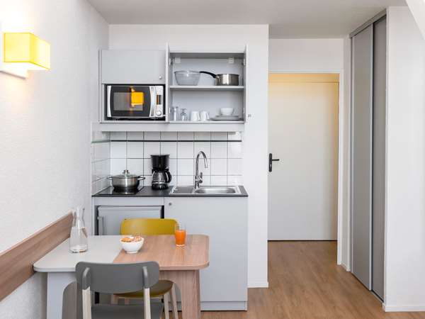 Studio for 4 people