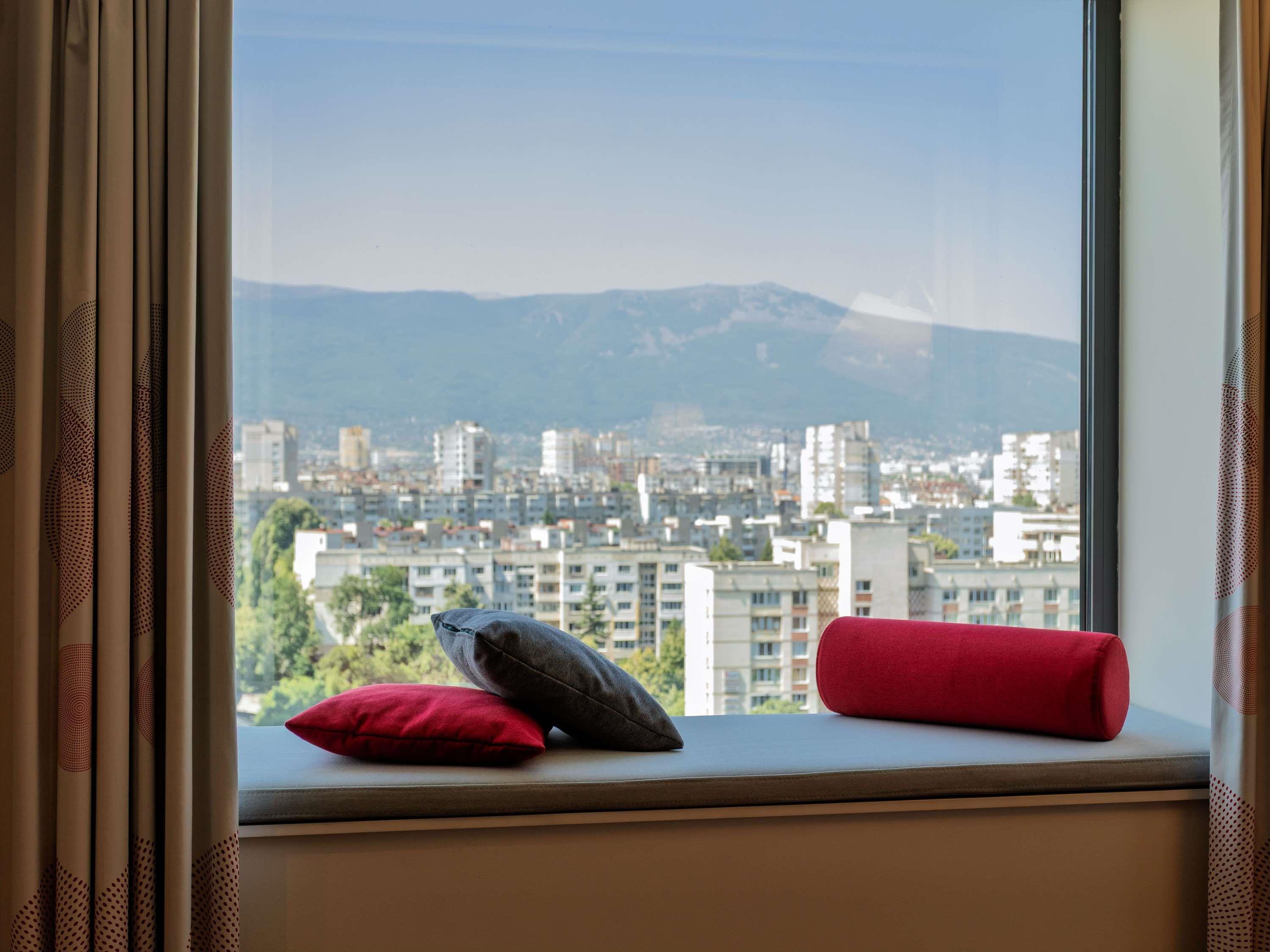 Novotel Sofia - Tap to explore photos