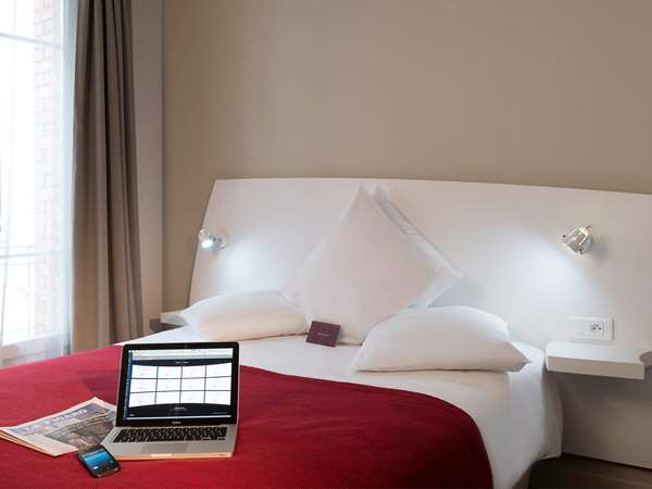 Guest Room,On-Site