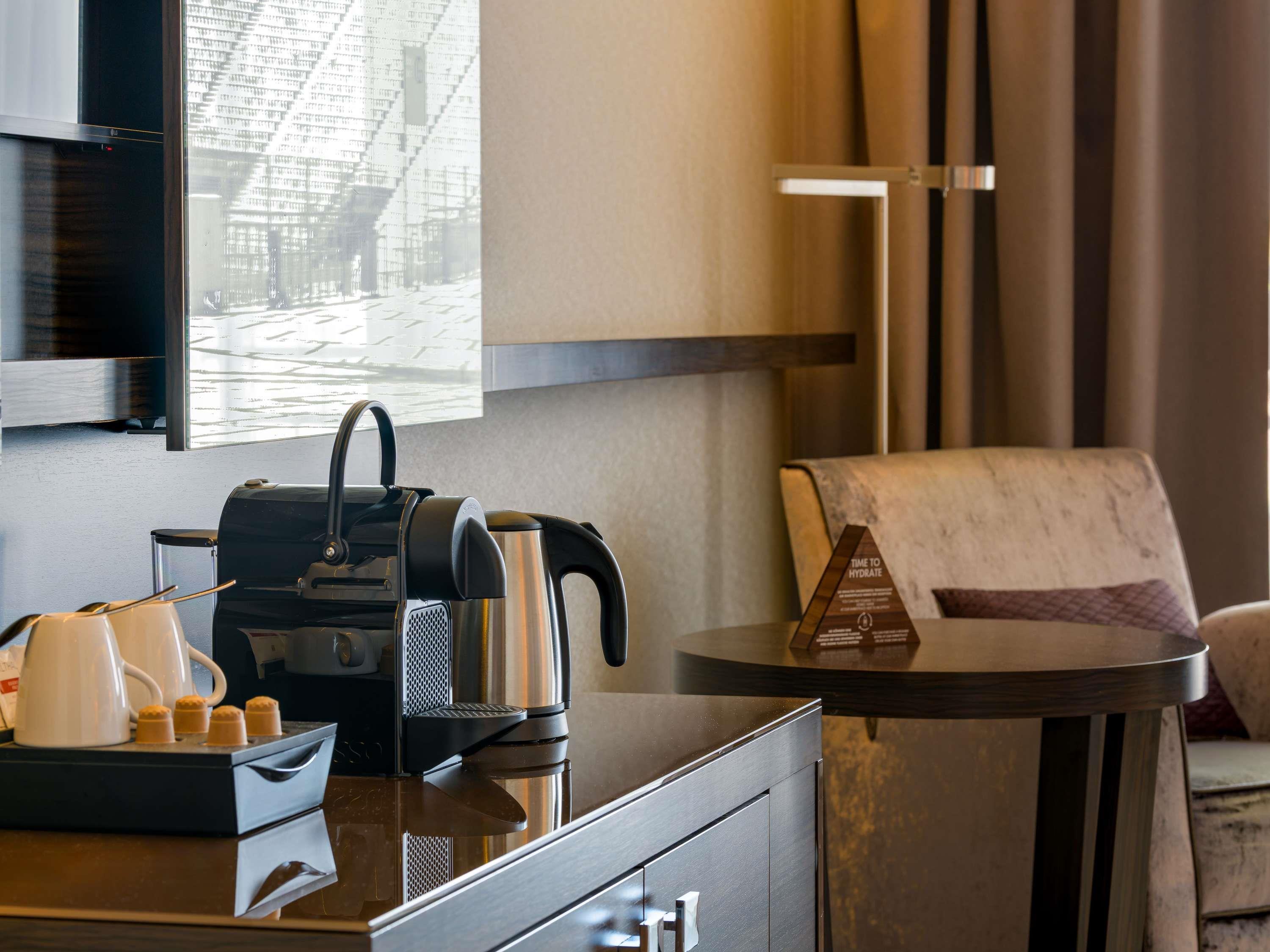 Pullman Munich Room Type - Superior Room with 2 Single Size Beds, 2 separate mattresses