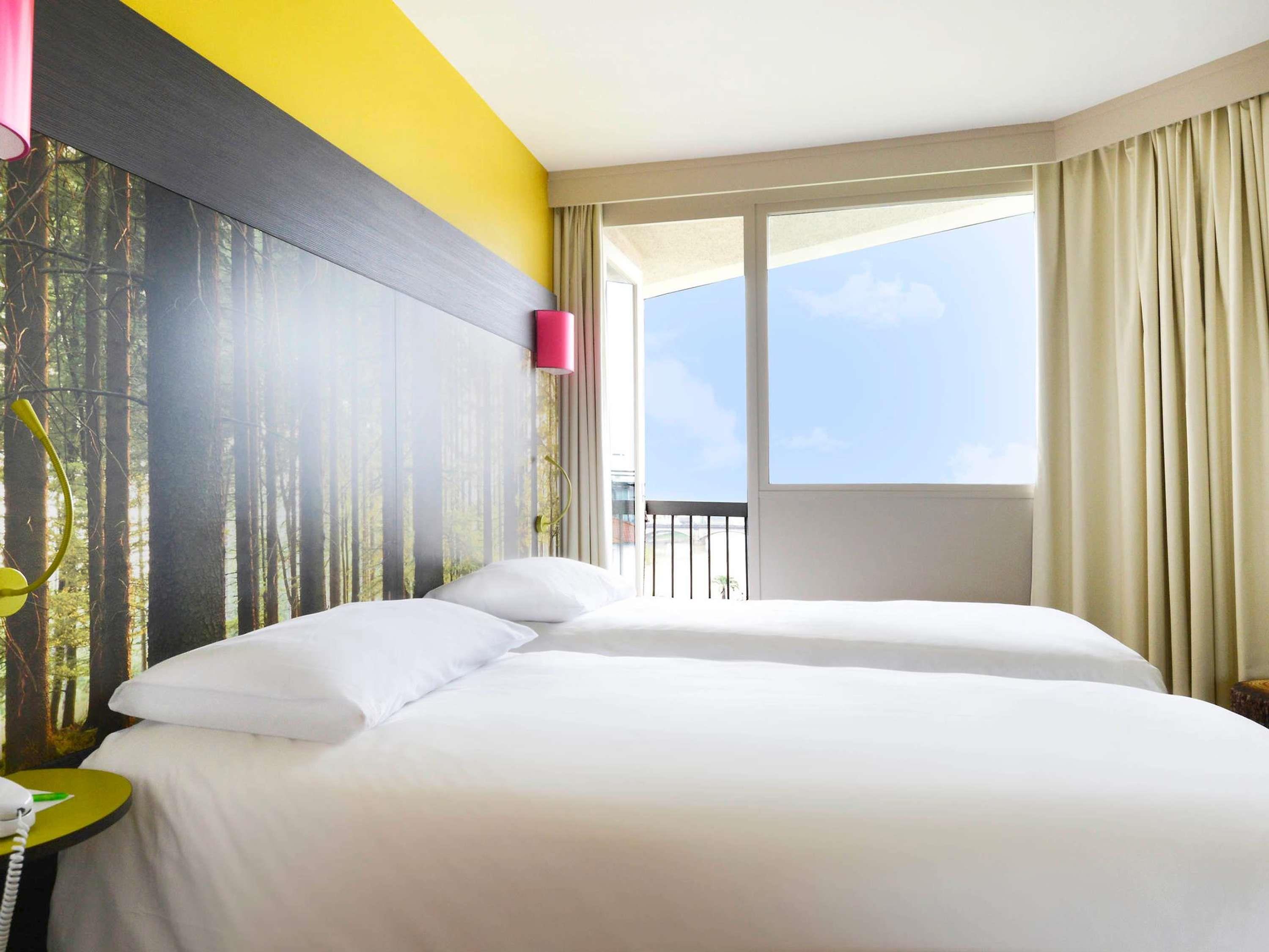 Ibis Styles Dax Centre - Tap to explore photos