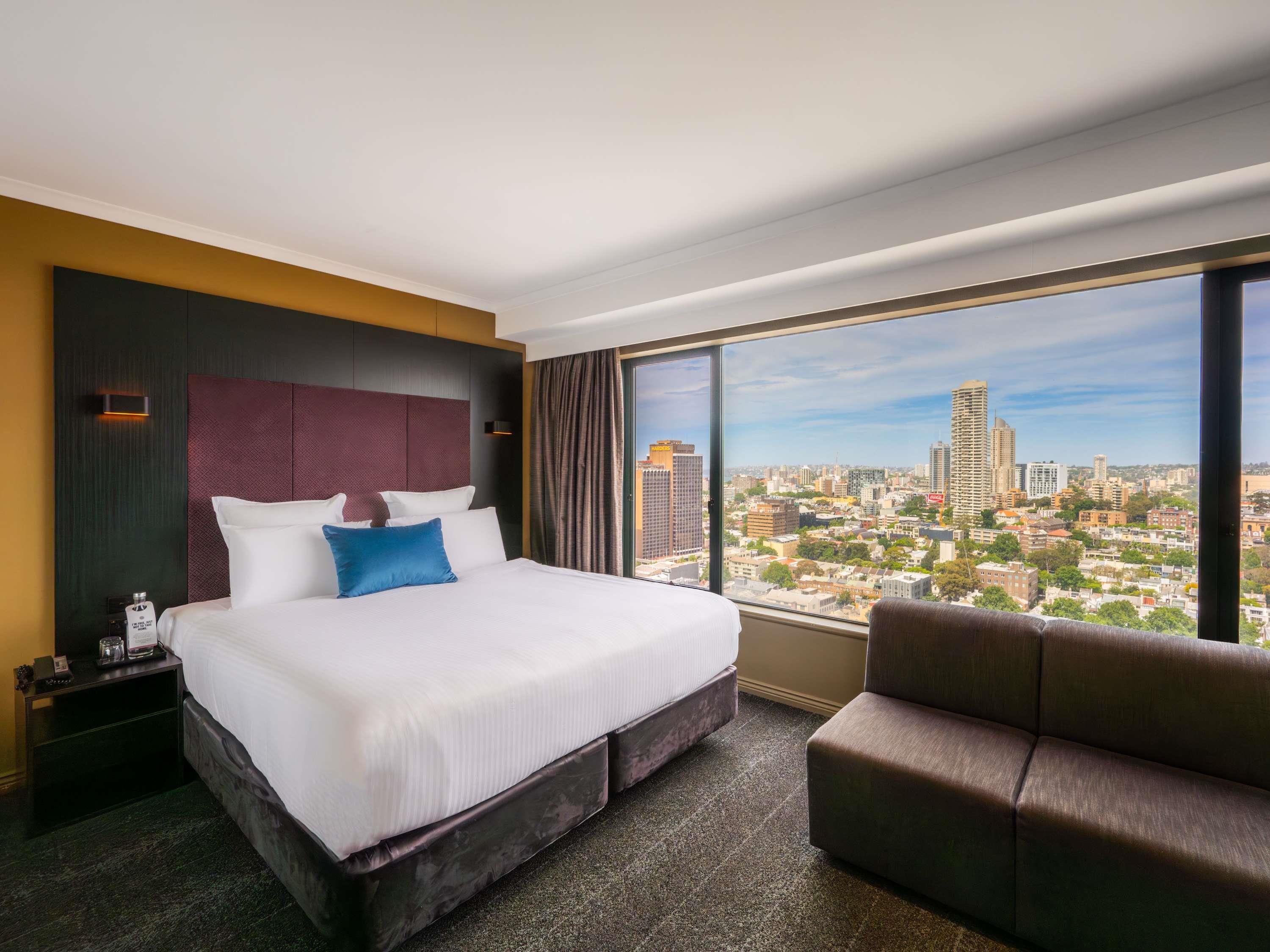 Pullman Sydney Hyde Park Room Type - Deluxe room, 1 King bed