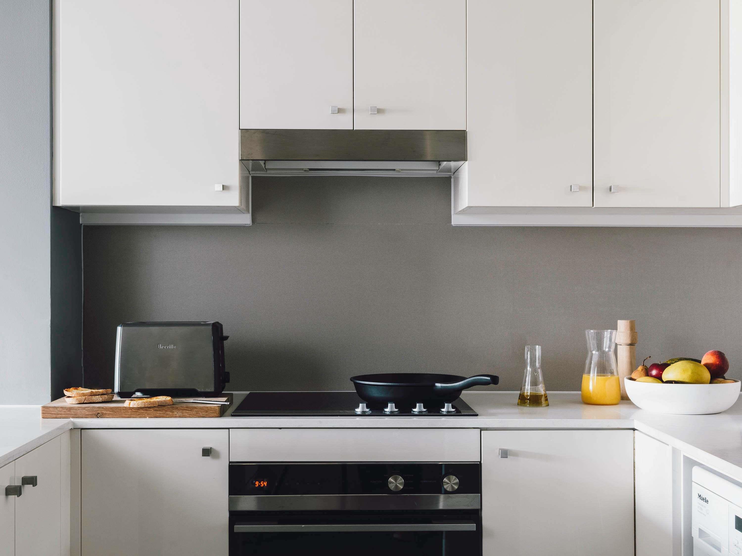 Quay West Suites Melbourne Room Type - 1 Bedroom Superior Suite, City View, 1 King or 1 Queen Bed, Floors 4 - 9, Kitchen, Balcony