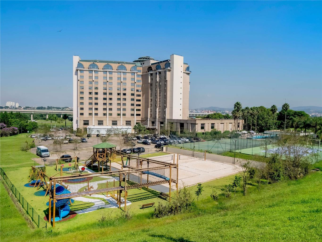 Pullman SP Guarulhos Airport Hotel